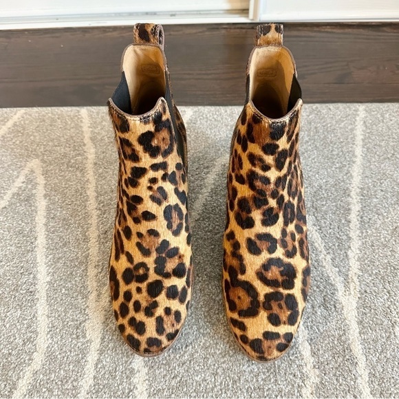 Madewell The Laura Chelsea Bootie in Spotted Calf Hair - Picture 2 of 12